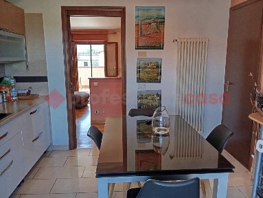 Quadrilocale via marconi, 20, Centro, Pieve a Nievole