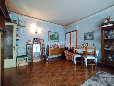 Appartamento piazza Giovanni Falcone, Centro, Lamporecchio