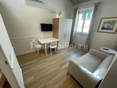 Bilocale Borgo Allegri 42, Sant'Ambrogio, Firenze