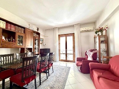 Quadrilocale viale italia 42, Stadio, Pistoia
