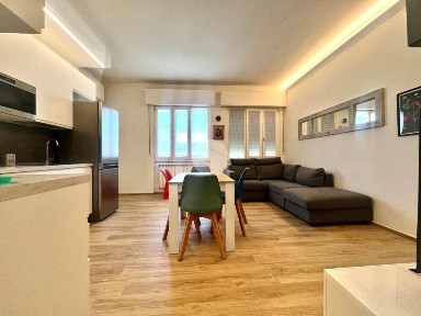 Trilocale via Lungo l'Affrico 168, Coverciano, Firenze