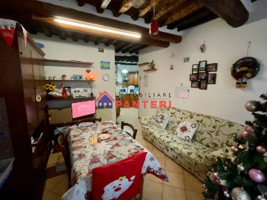 Bilocale piazza San Romualdo, Centro, Pescia