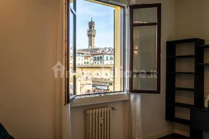 Quadrilocale Borgo San Iacopo, Ponte Vecchio - Pitti, Firenze