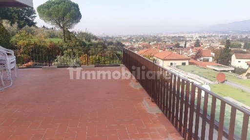 Appartamento piazza della Vittoria, Centro, Bagno a Ripoli