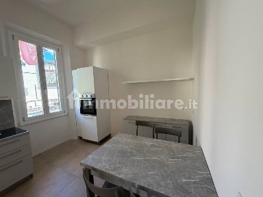 Quadrilocale ottimo stato, secondo piano, San Marco - SS Annunziata, Firenze
