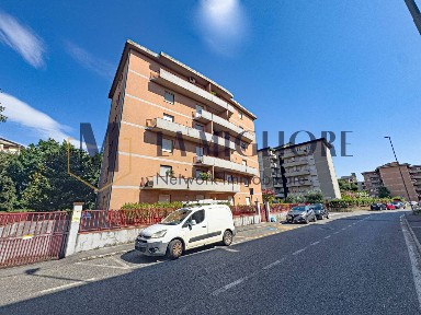 Quadrilocale via Giorgio La Pira 26, Fornaci, Pistoia