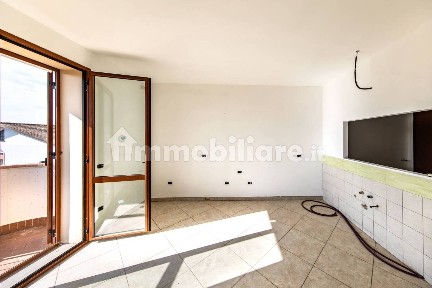 Quadrilocale nuovo, su più livelli, Uzzano