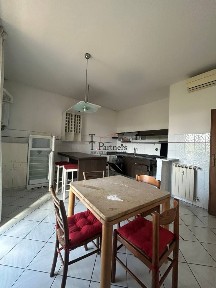 Trilocale via di Novoli, Novoli, Firenze