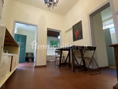 Quadrilocale via Guelfa 40, San Marco - SS Annunziata, Firenze