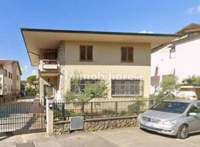 Monsummano Terme, Via Fratelli Rosselli, 52