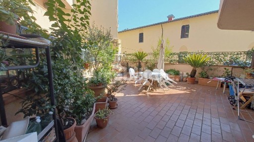Quadrilocale via Giano della Bella 8, Porta Romana, Firenze
