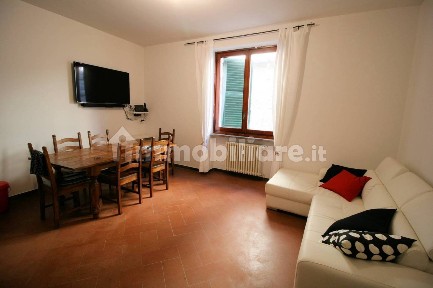 Pistoia, Piazza della Sala, Via della Madonna