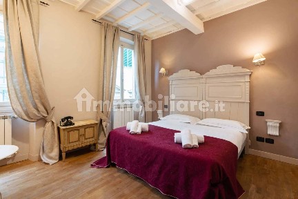 Trilocale via delle Pinzochere, Santa Croce, Firenze