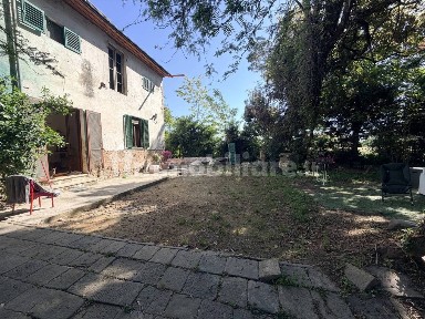 Quadrilocale via della Resistenza, 1, Centro, Chiesina Uzzanese
