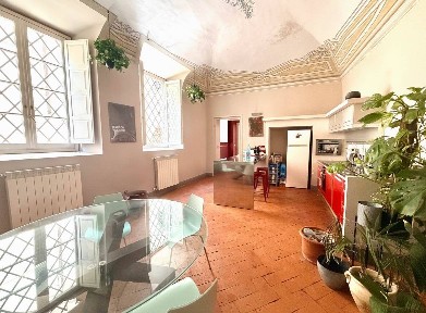 Pistoia, Piazza della Sala