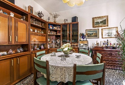 Quadrilocale buono stato, secondo piano, Sant'Agostino, Pistoia