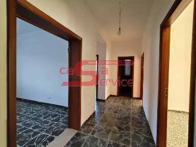 Quadrilocale da ristrutturare, secondo piano, Borgo A Buggiano, Buggiano
