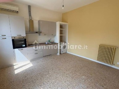 Quadrilocale ottimo stato, secondo piano, Mazzini - Oberdan, Firenze