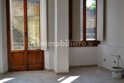 Appartamento via Duca d'Aosta, San Marco - SS Annunziata, Firenze
