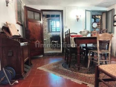 Appartamento via Vellano No Number, Castelli, Pescia Nord, Pescia