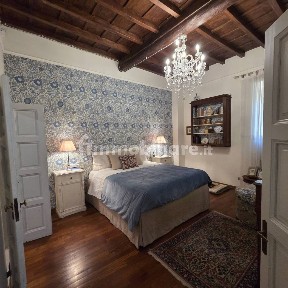 Firenze, San Niccolò, Via di San Niccolò, 44