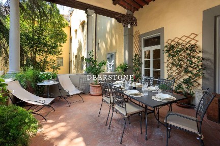 Appartamento ottimo stato, primo piano, Santa Croce, Firenze