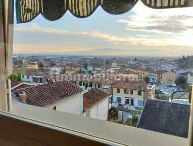 Trilocale buono stato, primo piano, Centro, Montale