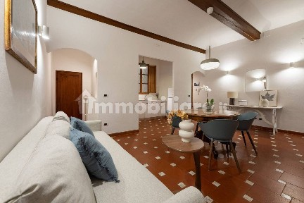 Trilocale via della Chiesa, San Frediano, Firenze