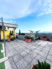 Bilocale buono stato, terzo piano, Montecatini-Terme