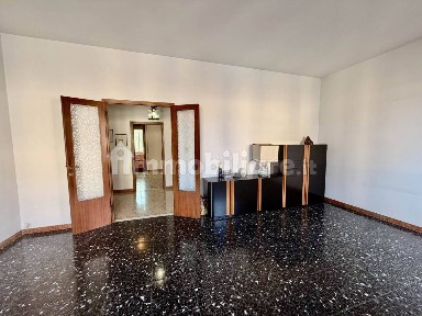 Appartamento buono stato, secondo piano, Pistoia Ovest, Pistoia