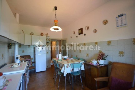 Appartamento buono stato, Castelli, Pescia Nord, Pescia