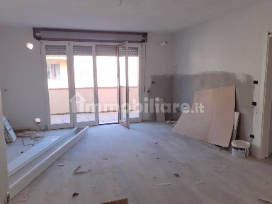 Trilocale nuovo, primo piano, Centro, Agliana