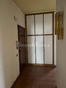 Appartamento buono stato, quarto piano, Centro, Pescia