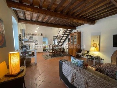 Appartamento ottimo stato, secondo piano, Borgo A Buggiano, Buggiano