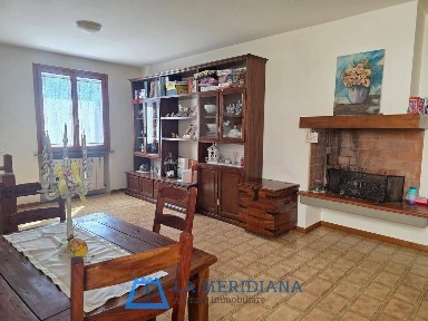 Appartamento ottimo stato, piano terra, Centro, Lamporecchio