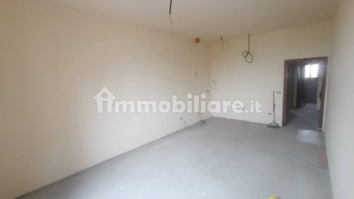 Appartamento primo piano, Montale