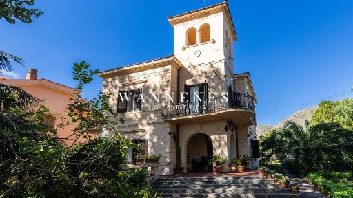 Villa unifamiliare viale Galatea 35, Mondello - Valdesi, Palermo
