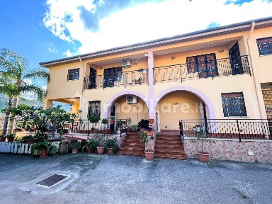 Villa plurifamiliare via Cramice, Torre Muzza, Carini