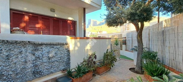 Villa bifamiliare viale della regione Siciliana Nord Ovest 11151, Tommaso Natale, Palermo