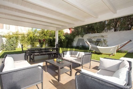 Villa unifamiliare via Palinuro 25-27, Mondello - Valdesi, Palermo