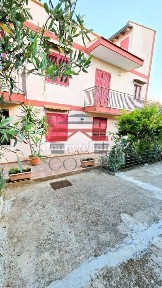 Villa bifamiliare via Bellolampo 5900, Borgo Nuovo - Castellana, Palermo
