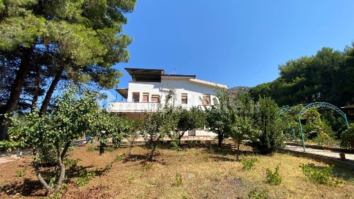 Villa bifamiliare via Pablo Neruda, Torretta