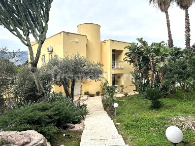 Villa unifamiliare viale Margherita di Savoia, Mondello - Valdesi, Palermo