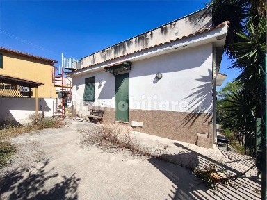 Villa unifamiliare, buono stato, 130 m², Milioti, Carini