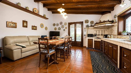 Villa unifamiliare Contrada Pollastra, Partinico