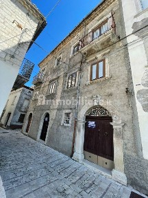 Morrone del Sannio, Corso Municipio