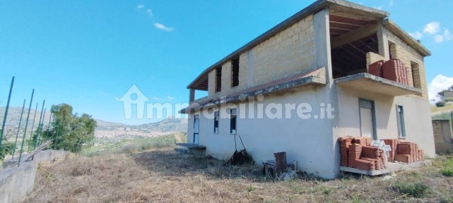 Villa unifamiliare Contrada Feotto, Misilmeri