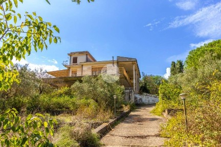 Villa unifamiliare Contrada mastropietro, Misilmeri
