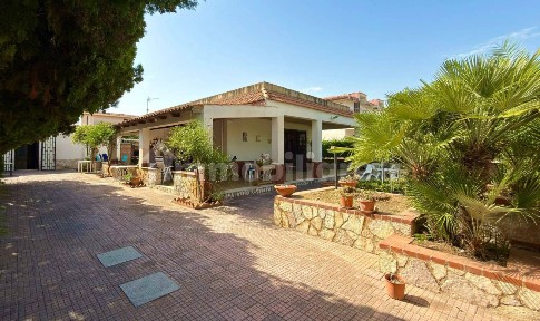 Villa unifamiliare via Torre Ulisse, 77, 90044 Carini Italia, Torre Muzza, Carini