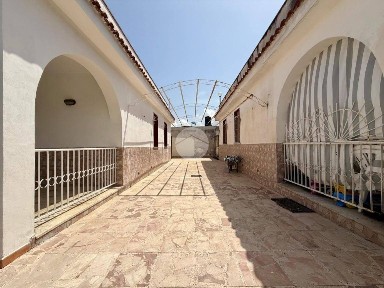 Villa unifamiliare via Capri 89, Villagrazia di Carini, Carini